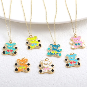 Micro-Inlaid Zirconia Teddy Bear Pendant Necklace Gold Plated Copper Colorful Enamel Heart Detail Hip Hop Jewelry Women