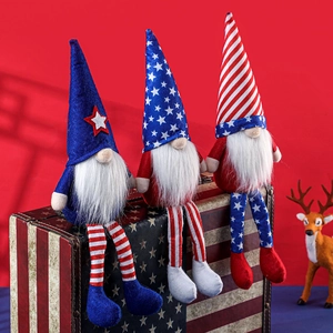 Lot de trois gnomes patriotiques du Jour de l'Indépendance avec étoiles et rayures sur boîte