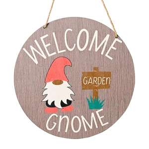 Wooden round welcome gnome door sign with Rudolf illustration and rustic hanging rope
