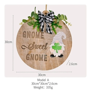 Detailed view of Saint Patrick's Day round wooden door sign with 30cm diameter size marking