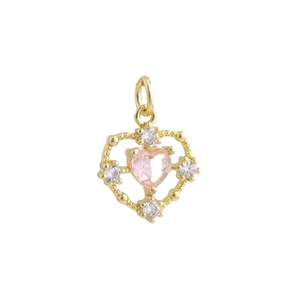 Nahaufnahme eines herzförmigen 18k vergoldeten Anhängers mit rosa Stein und Zirkonen