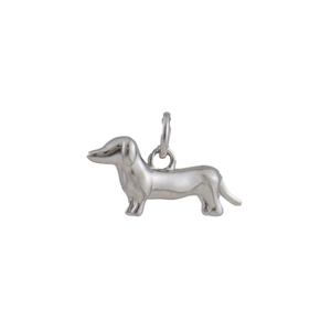 Gepolijste zilveren teckel hanger met gedetailleerd metalen dierenvakmanschap