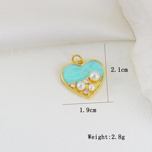 Hellblauer Herzanhänger mit Perlen und Goldbeschichtung, 2.1cm für DIY-Schmuck