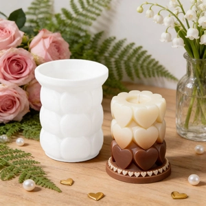Three-layer heart silicone mold for DIY candles and aromatherapy plaster decor