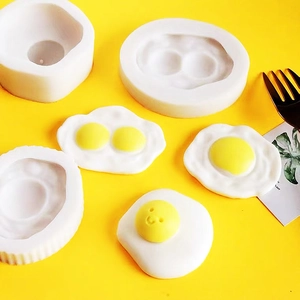 Simulation Instant Noodle Fried Egg Silicone Mold Creative DIY Aromatherapy Candle Plaster Soap Simulation Food Decoration Mold
