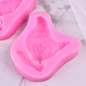 Moule en silicone rose en forme de coq avec détails de plumes pour décoration