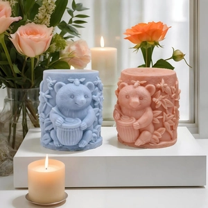 3D bear with honey pot silicone mold for DIY candles and plaster crafts