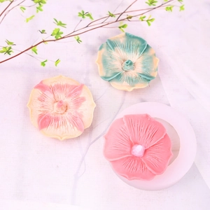 DIY four-petal flower silicone mold for handmade scented candles and home decor crafts
