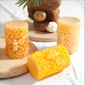 Honeycomb and bee pattern silicone mold set for DIY flower aromatherapy candles and plaster