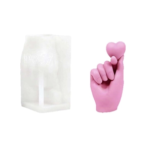 Moule en silicone en forme de cœur avec les doigts pour bougies et résine