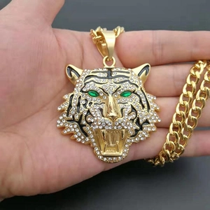 Pendentif tête de tigre plaqué or hip-hop avec oxydes de zirconium et chaîne cubaine