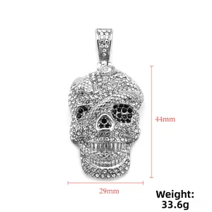 Detailed view of hip hop skull pendant with dimensions 44mm by 29mm and 33.6g weight
