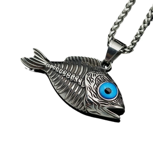 Collar vintage de espina de pescado con ojo turco azul en cadena metálica plateada