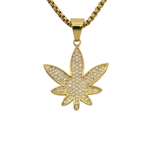 Hip-hop gold plated maple leaf pendant necklace with crystals on a square box chain