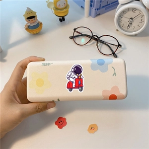 Étui à lunettes rectangulaire motif astronaute à moto et boîte de rangement pour papeterie