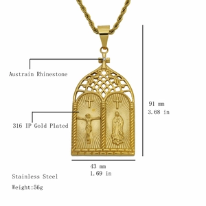 Specifiche del ciondolo religioso in acciaio inossidabile placcato oro con strass