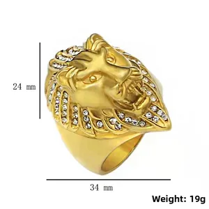 Anillo de cabeza de león de acero inoxidable 316L dorado con brillantes de imitación