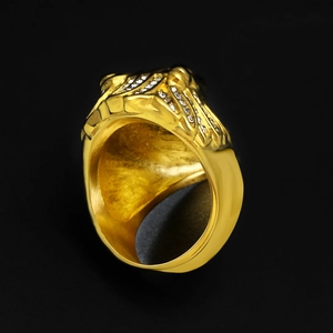 Anillo de cabeza de león de acero inoxidable 316L pulido para hombre con chapado en oro