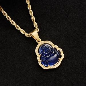 Collana a catena dorata con ciondolo Buddha blu e cornice di cristalli lucenti