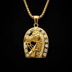 Pendentif tête de cheval en acier inoxydable 316L doré avec strass pour style hip hop