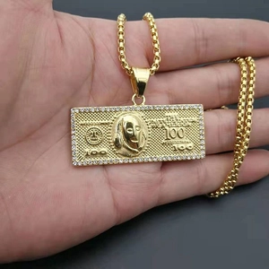 Collar de hiphop con colgante de dólar chapado en oro con meme man y circonitas