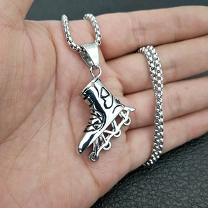 Hiphop stijl zilveren roestvrijstalen rolschaats hanger aan een box ketting