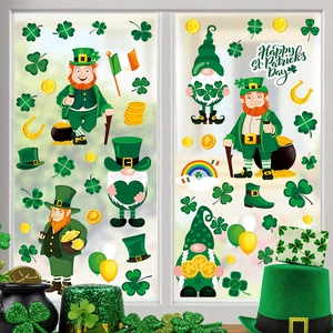 St. Patrick's Day Fenstersticker mit Leprechauns, Kleeblättern und Goldmünzen Deko