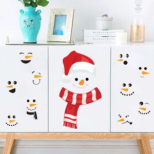 Weihnachts-Schneemann-Fensteraufkleber Set mit rotem Hut und Schal für festliche Dekoration