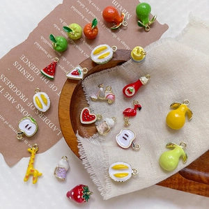Pendentifs colorés en émail avec fruits et animaux pour bijoux DIY et bracelets