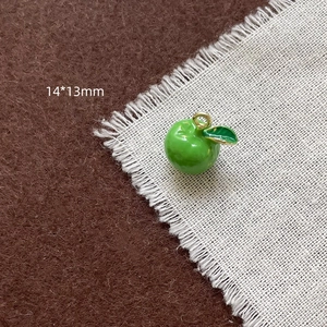 Détail de breloque pomme verte en alliage pour bijoux DIY, dimensions 14x13mm