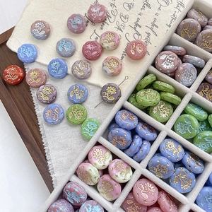 Assorted Morandi color retro daisy flower resin spacer beads for DIY jewelry making