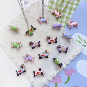 Süße Dackel-Emaille-Anhänger in Macaron-Farben für DIY-Schmuckhalsketten