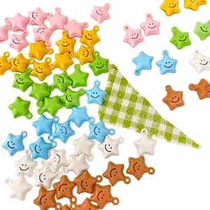 Bunte Stern-Anhänger mit Smiley-Gesicht für DIY-Schmuck in Pastell-Makronen-Farben
