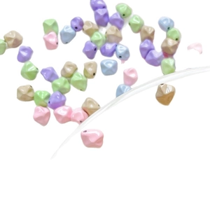 Cuentas irregulares de colores pastel para la creación de joyas y manualidades DIY