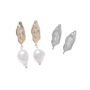 Pendientes de perlas barrocas con baño de oro de 18 quilates, plata y circón