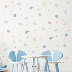 Adesivi murali margherite boho in rosa e blu per decorazione parete soggiorno