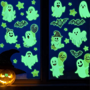 Autocollants d'Halloween fantômes luminescents avec étoiles et chauves-souris de nuit