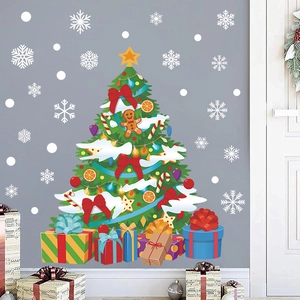 Weihnachtsbaum Wandsticker mit bunten Geschenken und Schneeflocken für die Partydekoration