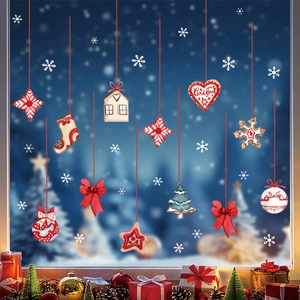 Vue détaillée des stickers de fenêtre de Noël avec flocons de neige et motifs festifs