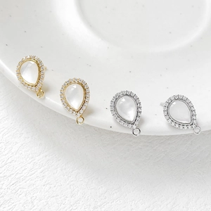 Orecchini a perla in oro e argento con madreperla e zircone per la creazione di gioielli