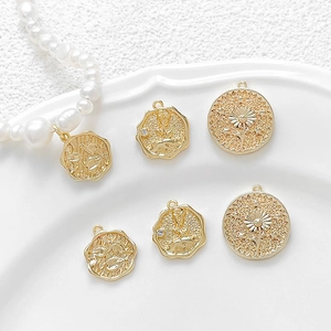 18K Gold Plated Copper Floral Embossed Coin Pendants For DIY Necklace Bracelet Jewelry Making Rhinestone Charm Accessories