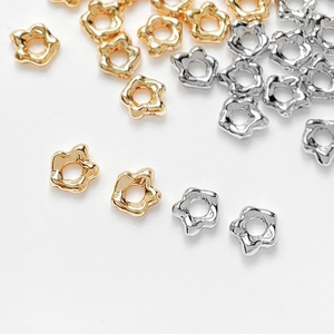 18k gold plated flower shaped spacer beads for DIY jewelry making in gold and silver