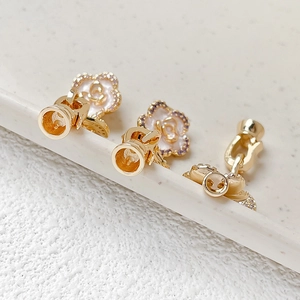 18k gold plated camellia flower connector with pearls and purple zircons for jewelry making