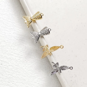 14k vergoldete Meerjungfrauenschwanz-Anhänger mit Zirkonia für die DIY-Schmuckherstellung