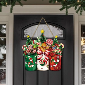 Panneau de porte de Noël JOY en bois avec bonhomme en pain d'épices et décors
