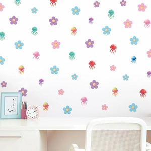 Stickers muraux méduse et fleur dessin animé dans un décor de chambre d'enfant
