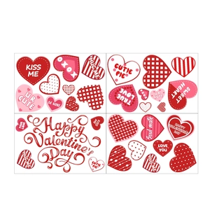 Set di adesivi per finestre a cuore per San Valentino con motivi e frasi d'amore