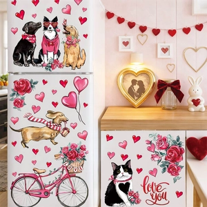 Stickers muraux chiens Saint Valentin avec motifs cœurs sur frigo et meubles blancs