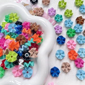 Kleurrijke golvende ster acryl kralen in keramische schaal voor DIY sieraden