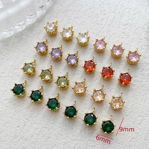Pendentifs couronne en zircon plaqué or 14k 6x9mm en plusieurs couleurs pour bijoux